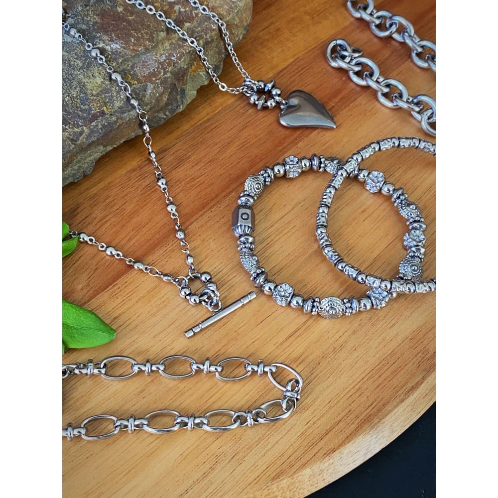 ARTISAN SILVER BRACELET