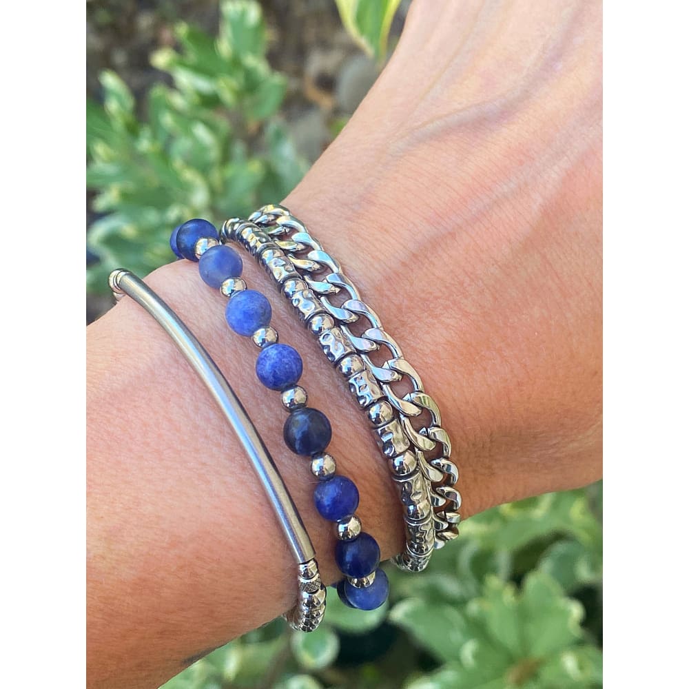 BEADED BAR BRACELET