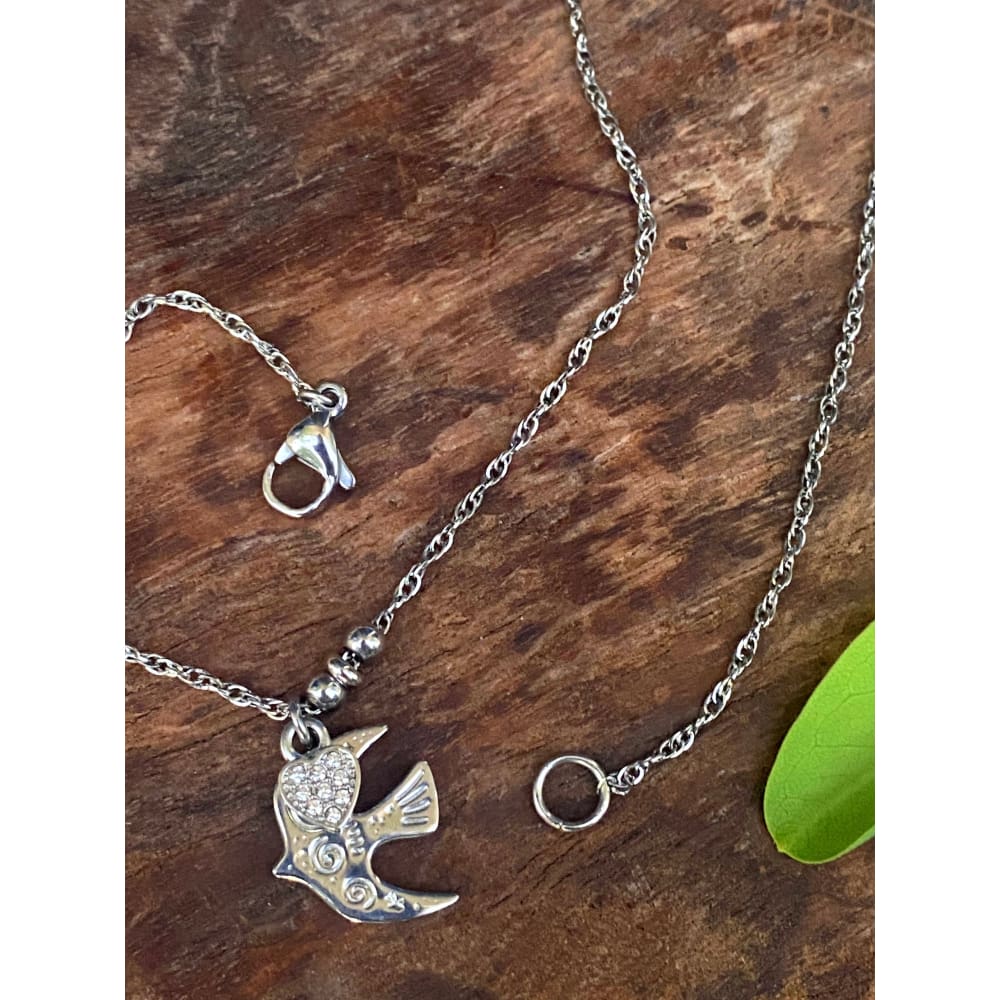 FREE BIRD NECKLACE