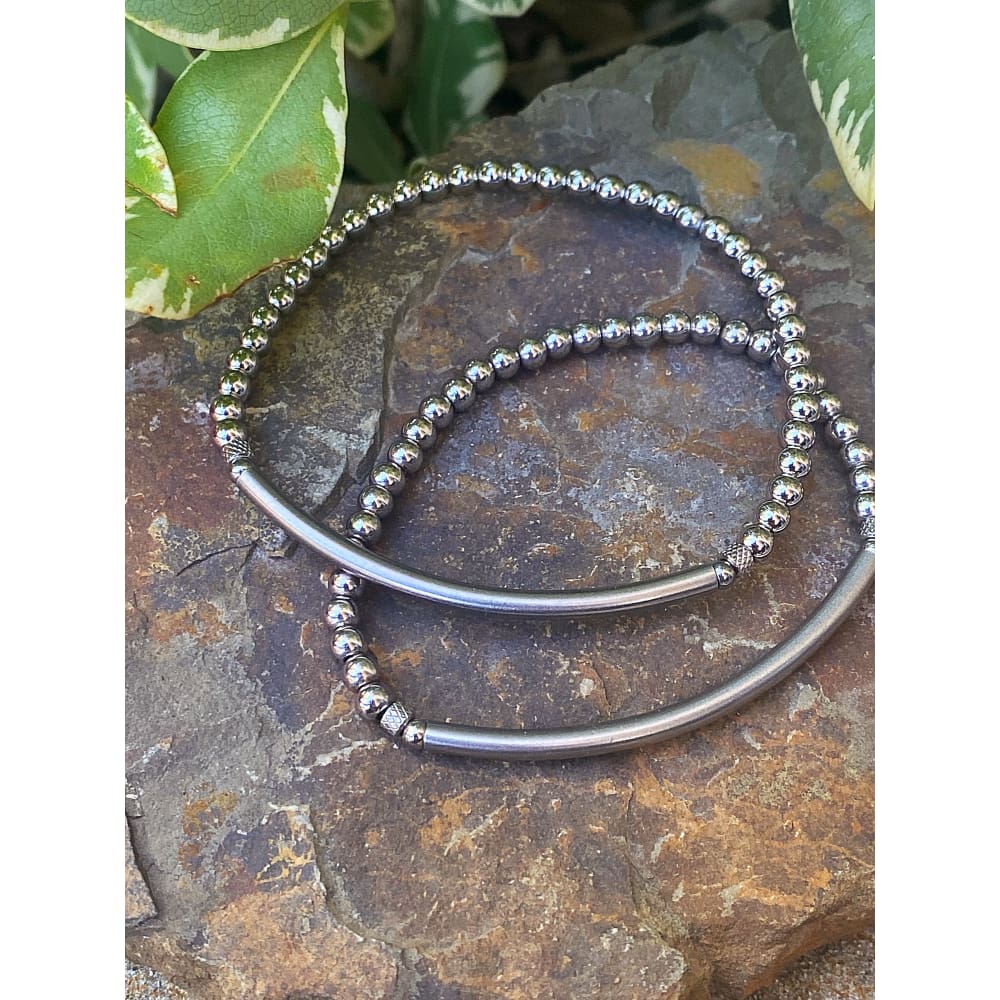 BEADED BAR BRACELET