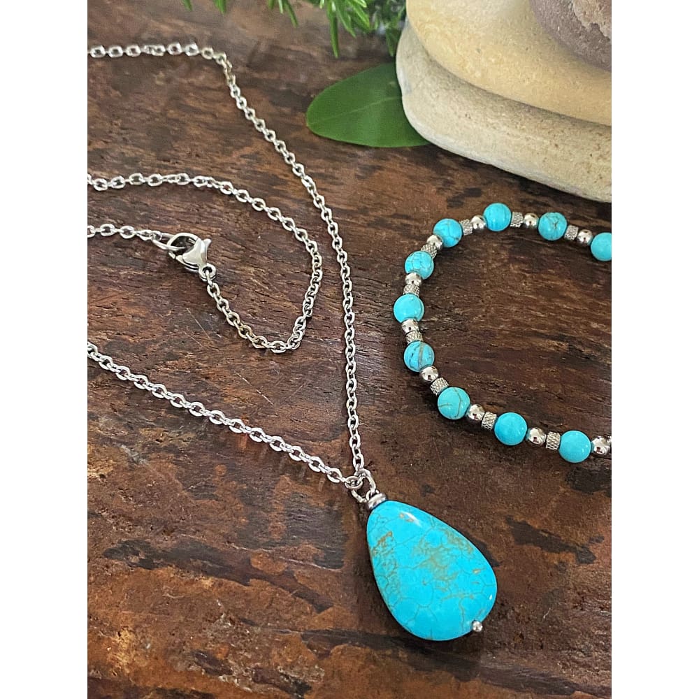 TURQUOISE TEARDROP NECKLACE