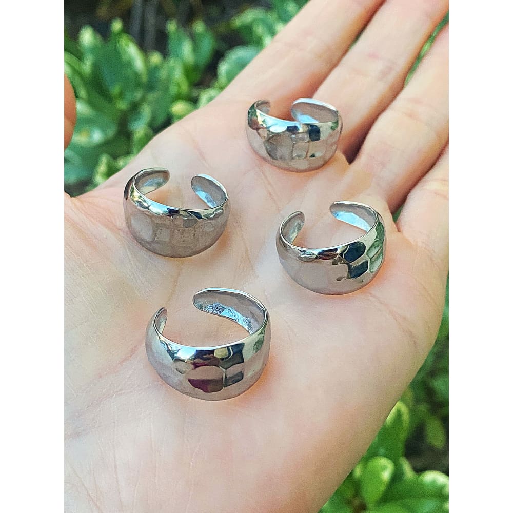 HAMMERED CUFF RING