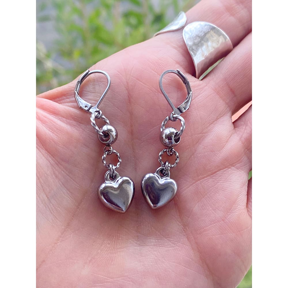 HAPPY HEART EARRINGS