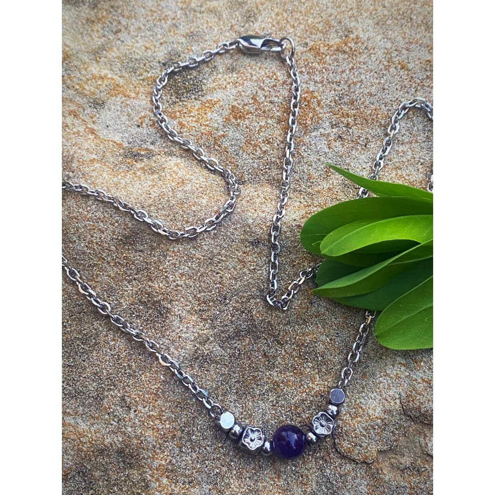 AMETHYST BEAD NECKLACE