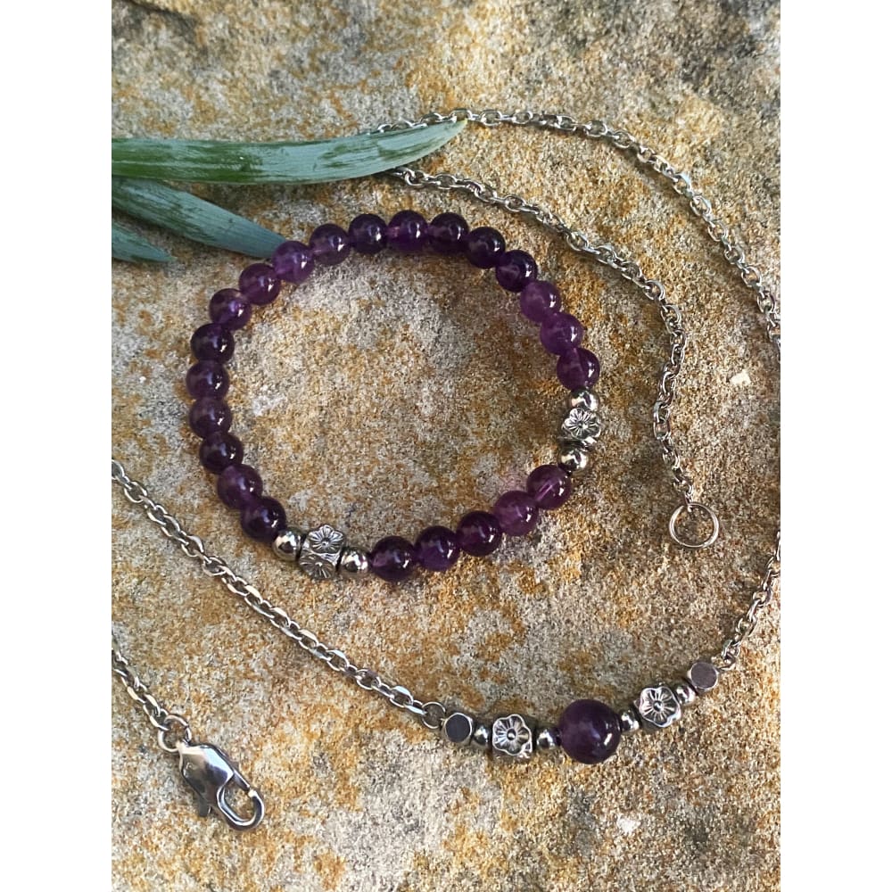 AMETHYST BEAD NECKLACE