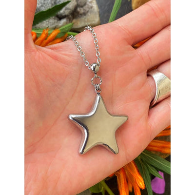 STARLIGHT CHARM NECKLACE