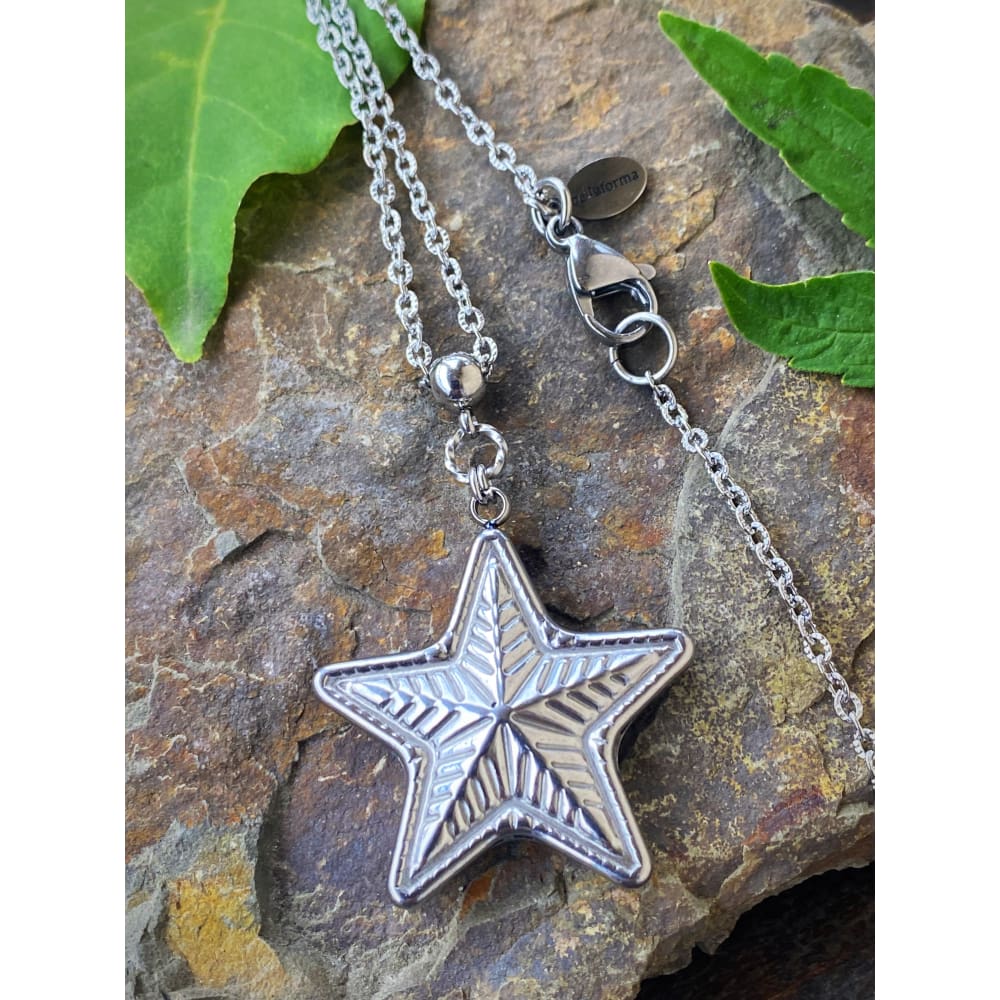 STARLIGHT CHARM NECKLACE
