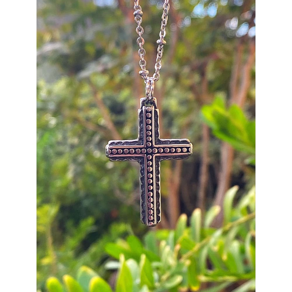 BEADED HAMMERED CROSS NECKLACE