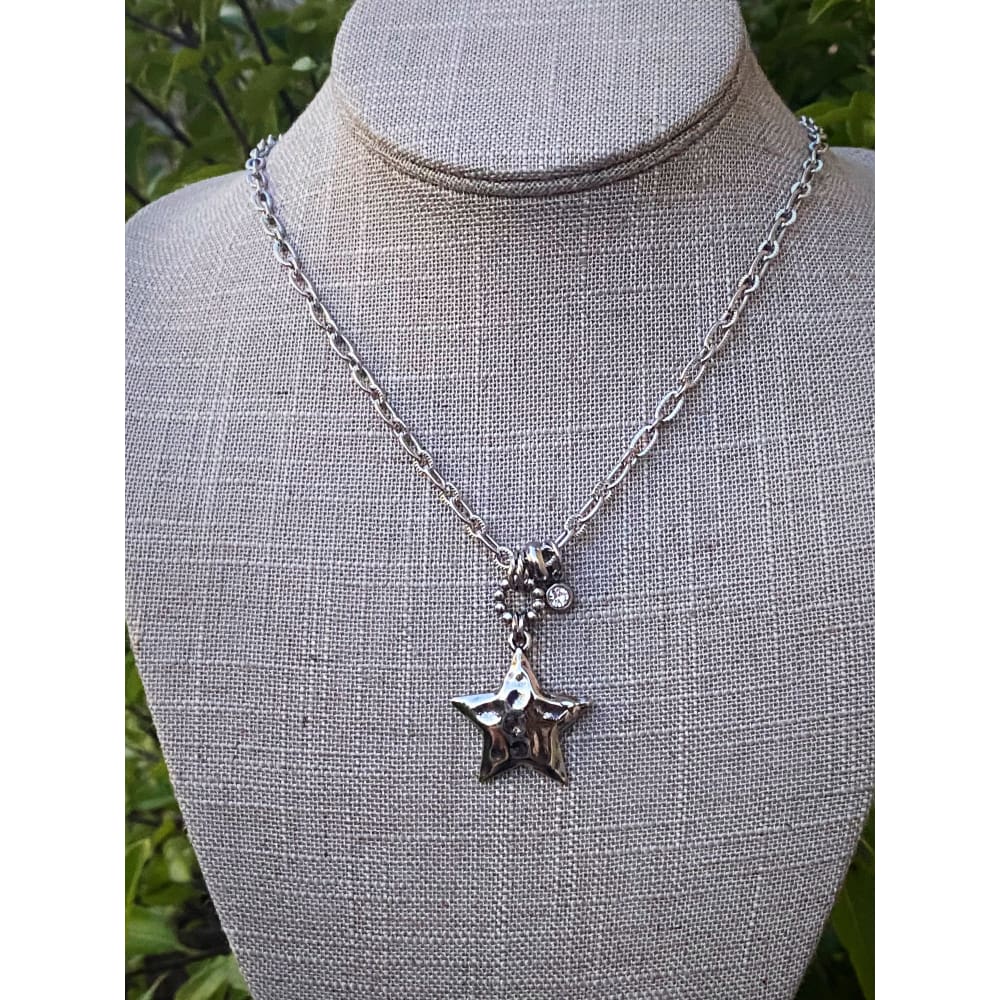 ANTIQUE STAR NECKLACE