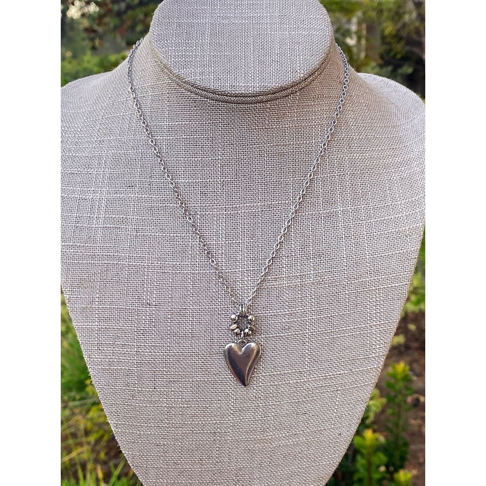 SILVER HEART NECKLACE