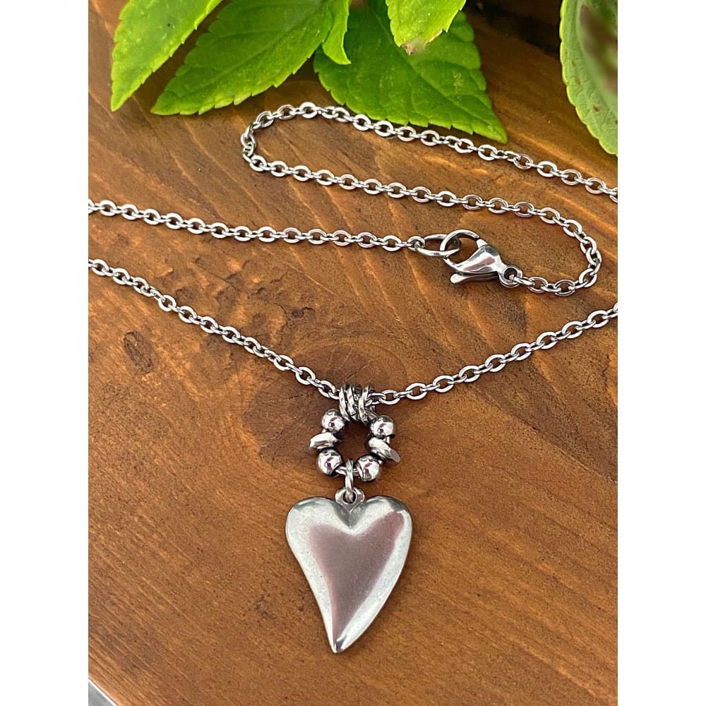 SILVER HEART NECKLACE