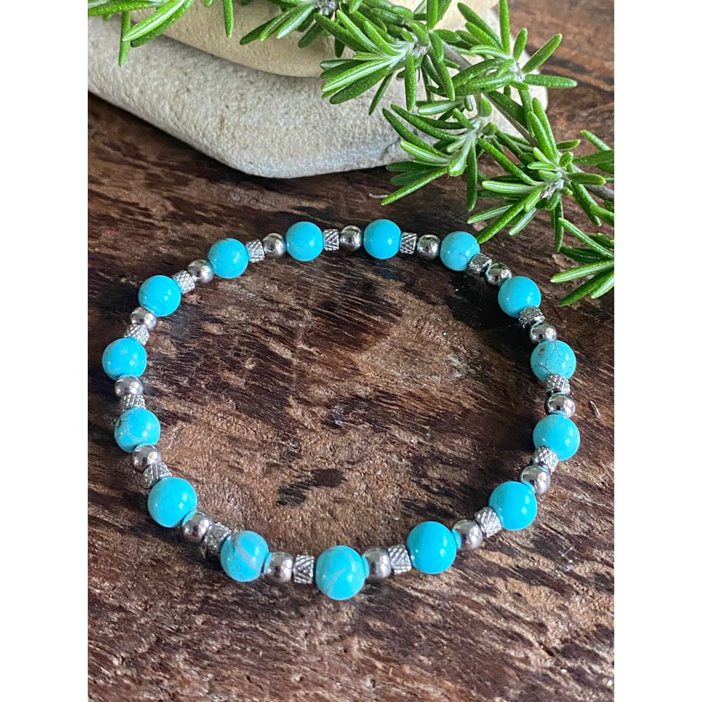 TURQUOISE BEADED BRACELET