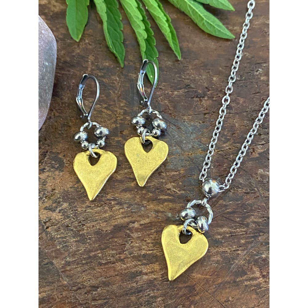 RUSTIC HEART EARRINGS