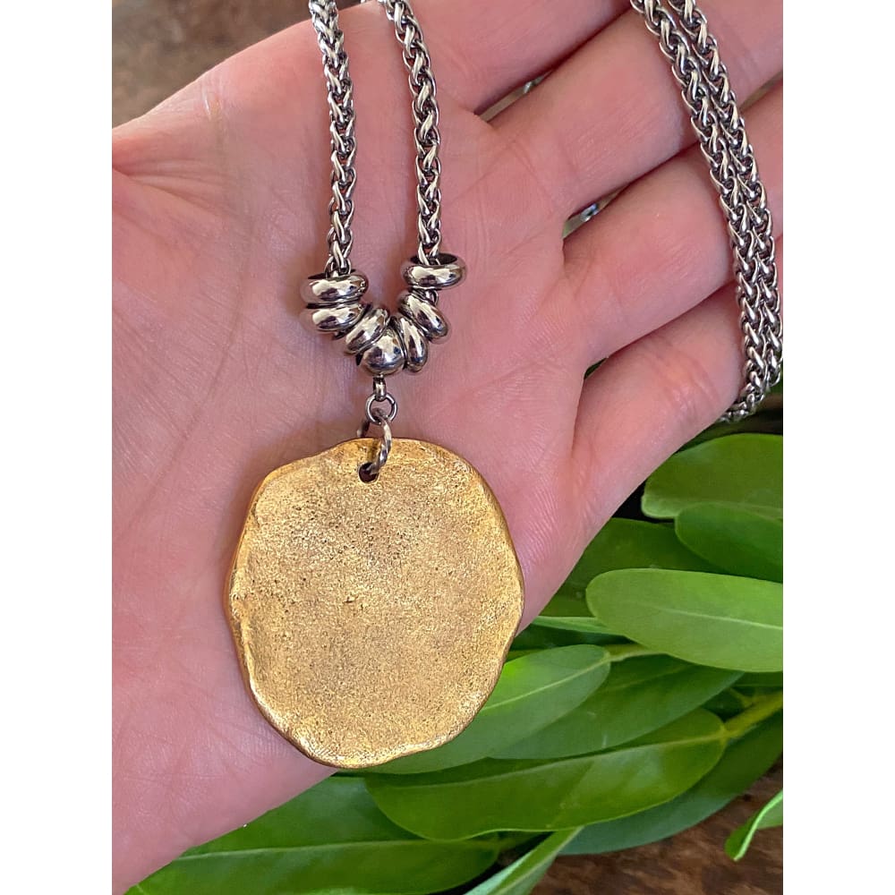 RUSTIC MEDALLION NECKLACE