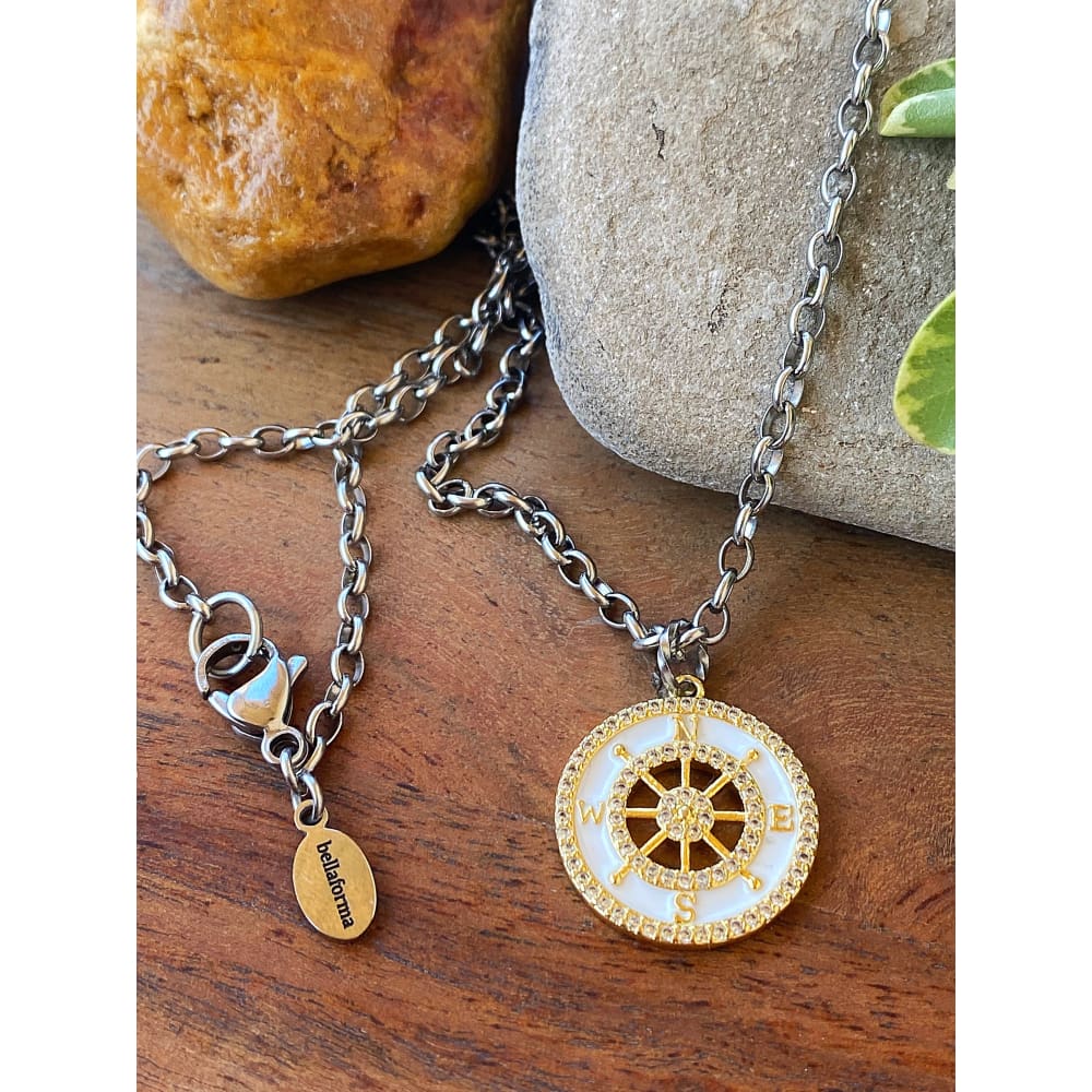 PAVÉ COMPASS NECKLACE