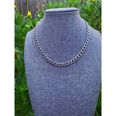 SILVER MAGNETIC CHOKER
