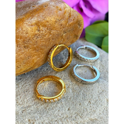 SLIM PAVÉ HUGGIE HOOPS